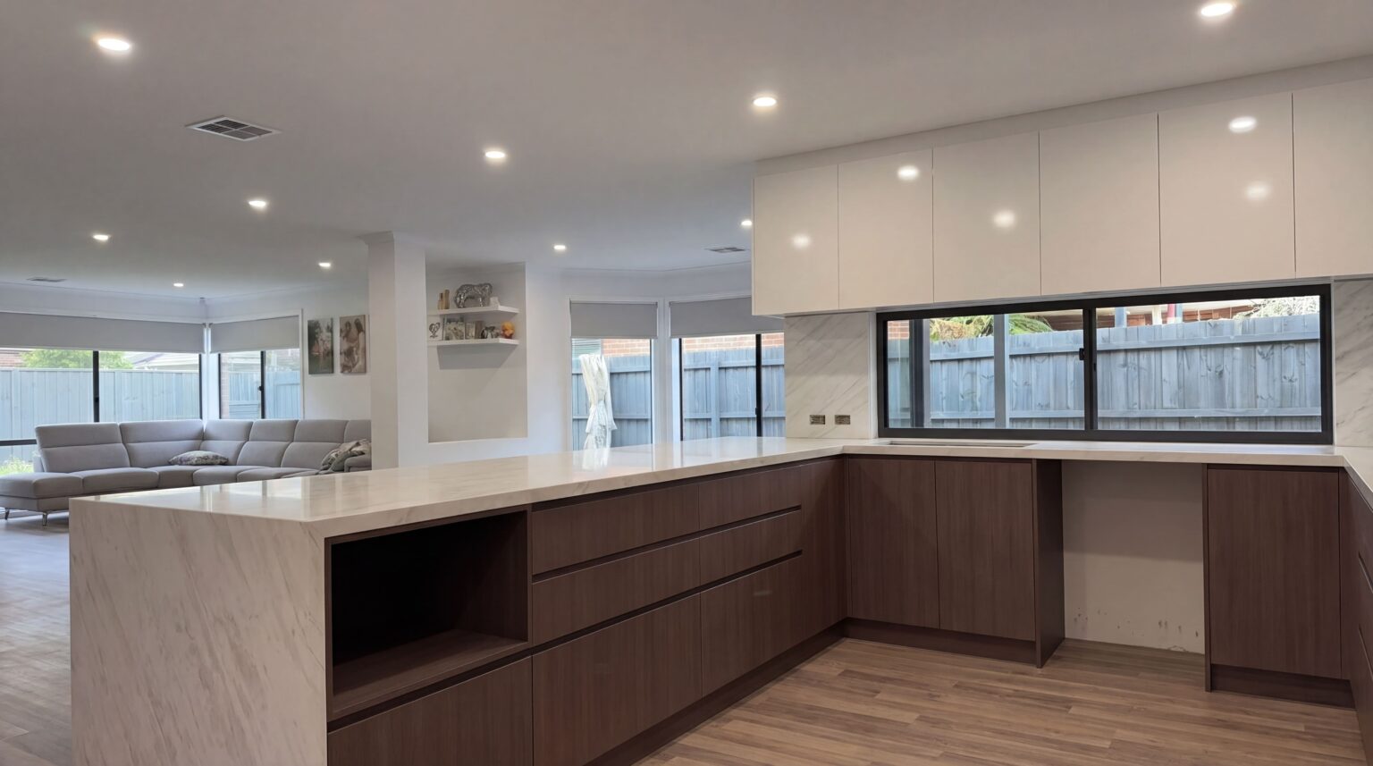 Dingley Village Residence | Modern Family Kitchen