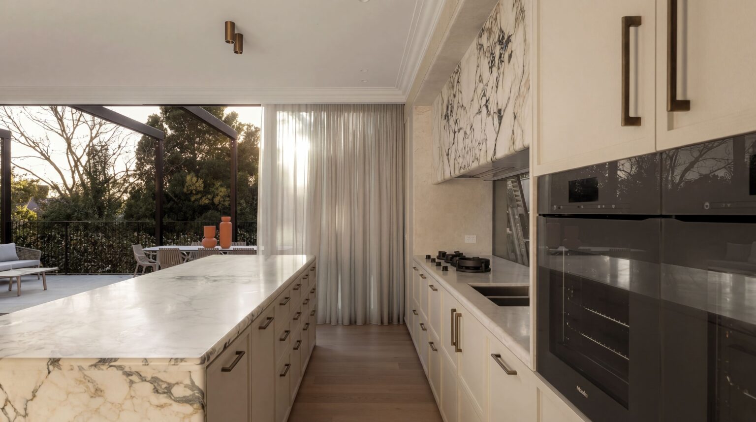 Toorak Residence | 240 Kooyong Road